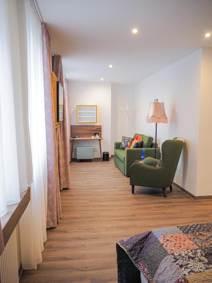 Tante Alma'S Muelheimer Hotel Muelheim an der Ruhr Ngoại thất bức ảnh